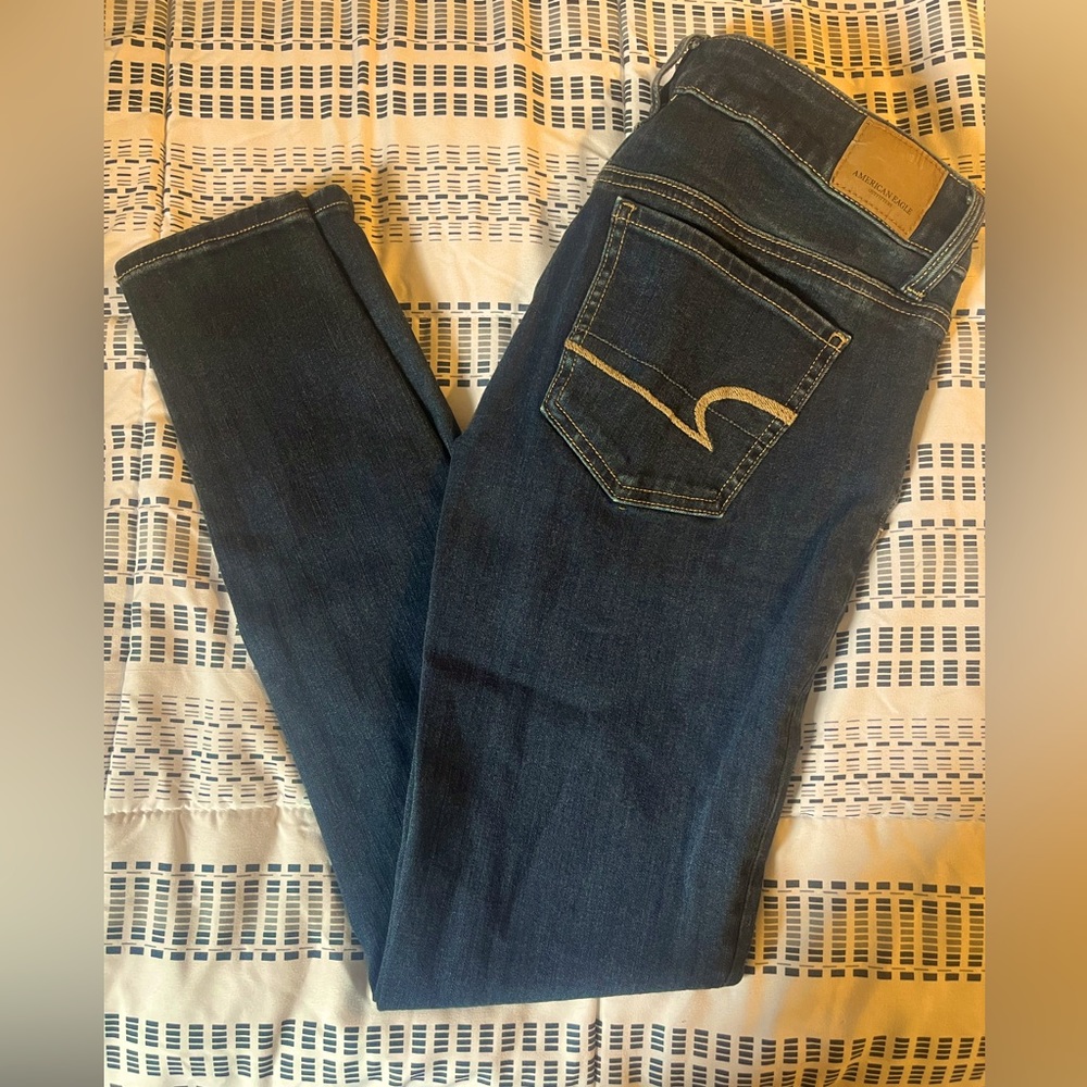 American Eagle super stretch X size 4